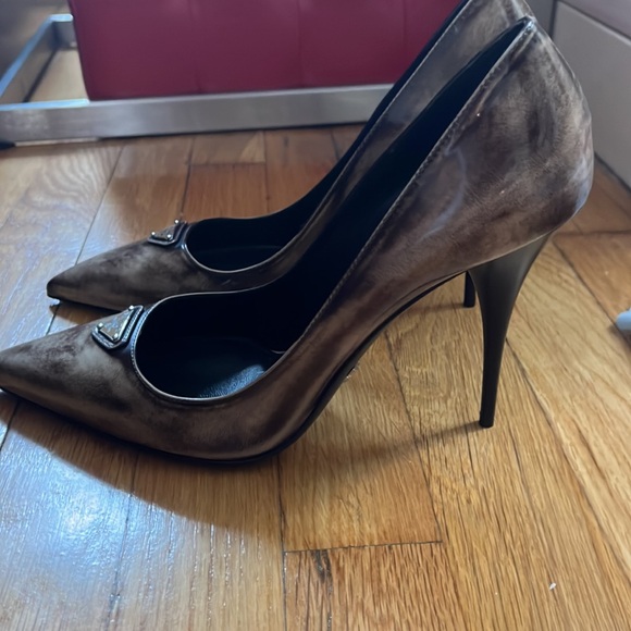 Prada Heels - Picture 4 of 7